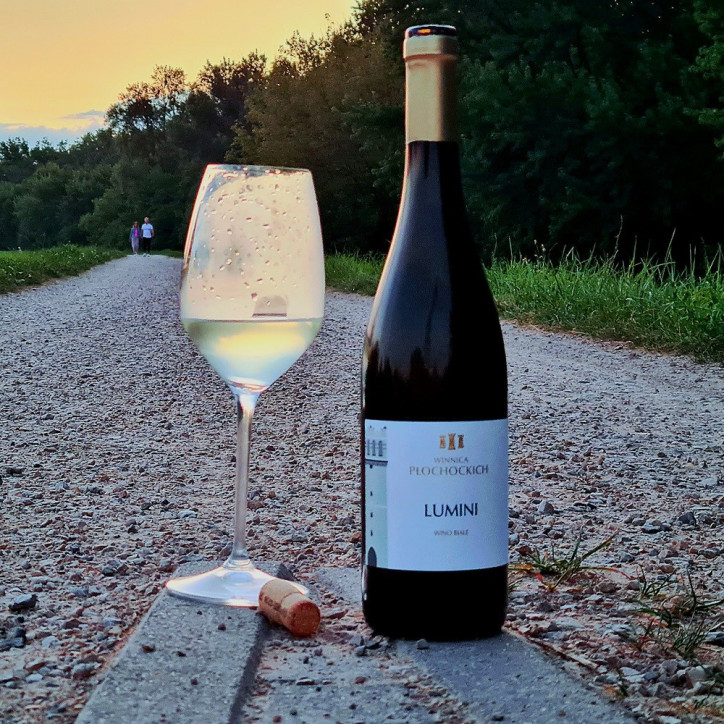 Wino Lumini Płochockich Wino Lumini Płochockich