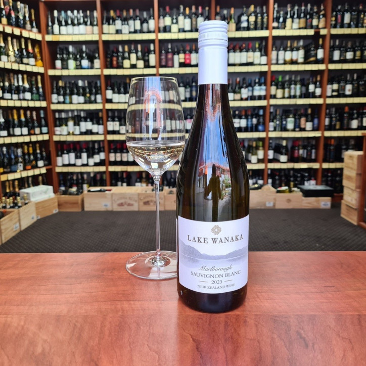 Lake Wanaka Sauvignon Blanc Marlborough Lake Wanaka Sauvignon Blanc Marlborough