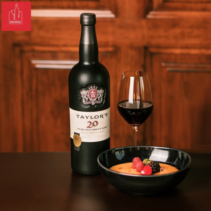 Taylor's Porto 20 Year Old Tawny Port Taylor's Porto 20 Year Old Tawny Port