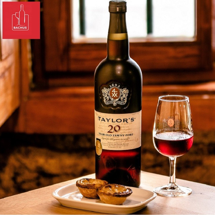 Taylor's Porto 20 Year Old Tawny Port Taylor's Porto 20 Year Old Tawny Port