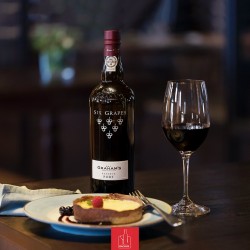 Porto Graham's Six Grapes Reserve Port