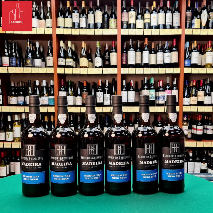 Madeira Henriques & Henriques Medium Dry Madeira Henriques & Henriques Medium Dry