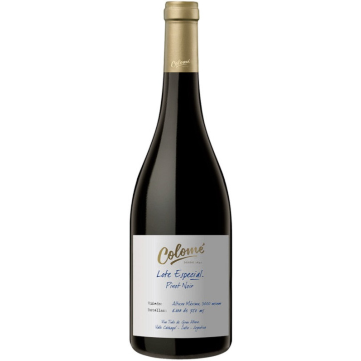 Colome Altura Maxima Pinot Noir Colome Altura Maxima Pinot Noir
